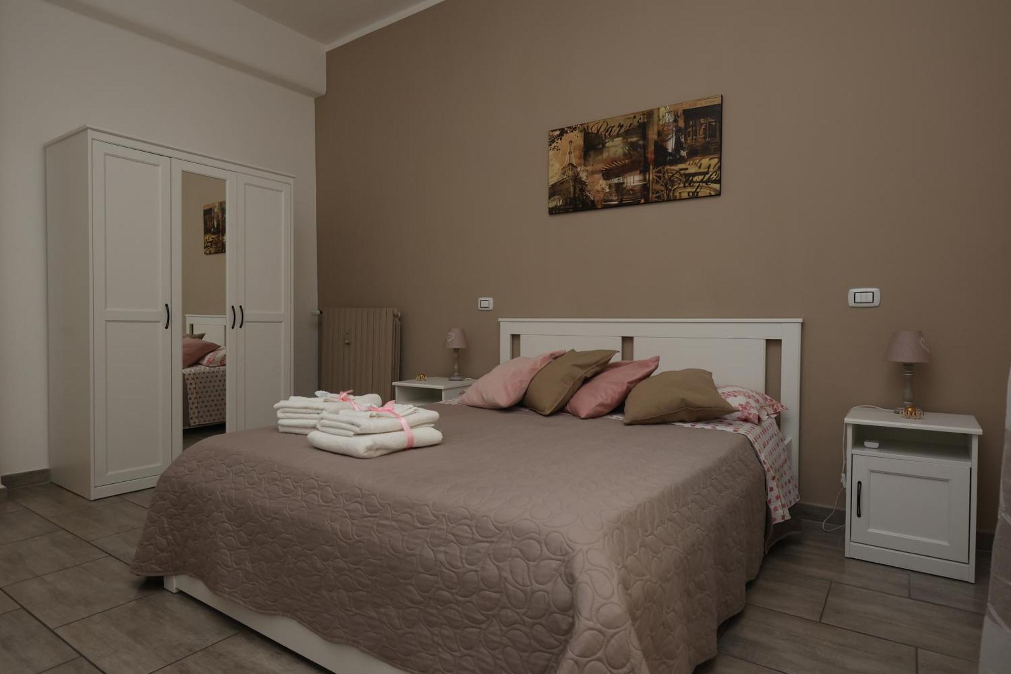 Pietro'S House Apartment Rome Bagian luar foto