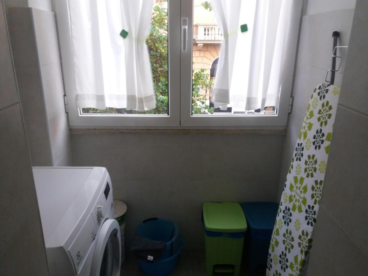 Pietro'S House Apartment Rome Bagian luar foto